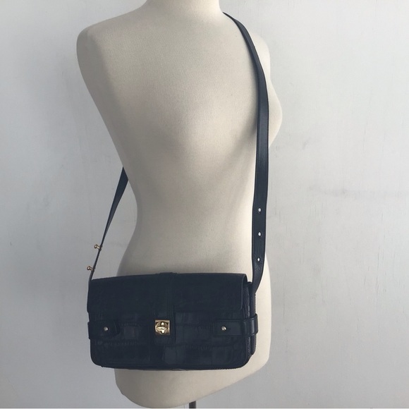 Y2K Cole Haan croc embossed black convertible strap east west baguette bag - Picture 2 of 13